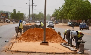 Niamey : l’AMV-Niger engage des travaux de pavage sur plusieurs axes stratégiques